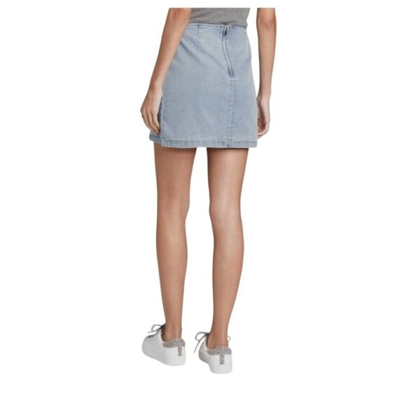 Womens Juniors Wild Fable Light Wash Denim Mini Skirt Front Slit Size 00 Casual - Picture 2 of 11